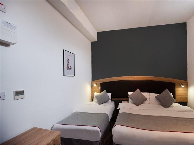 Arinza Hotel, London אילפורד מראה חיצוני תמונה