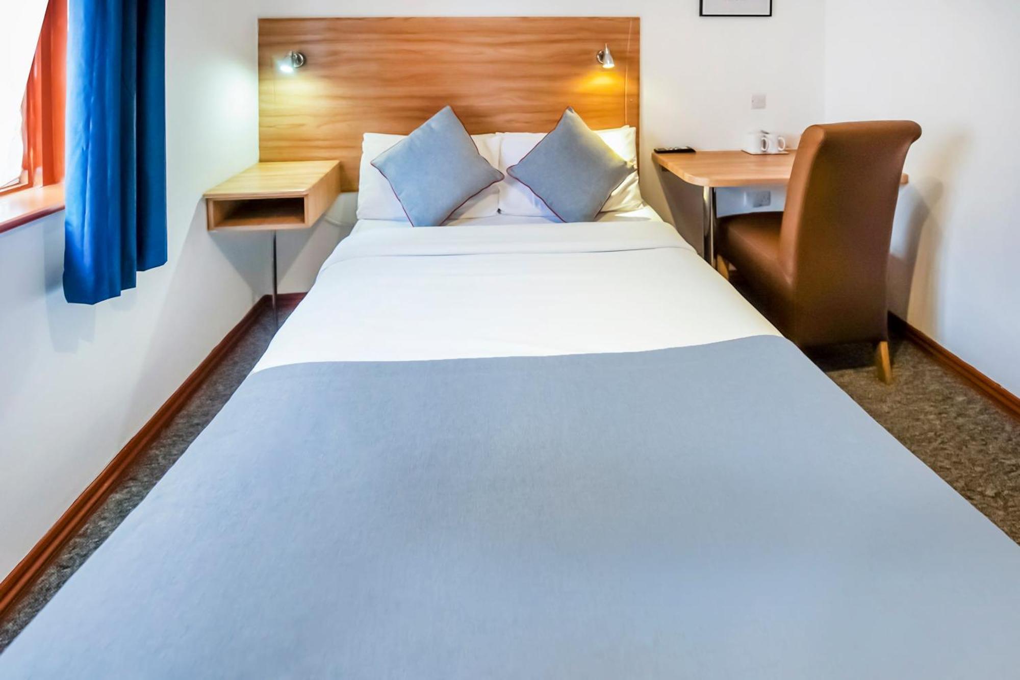 Arinza Hotel, London אילפורד מראה חיצוני תמונה